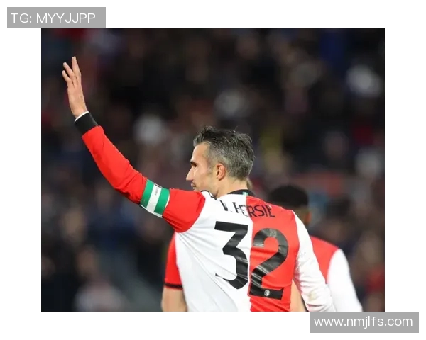 足球传奇范佩西球星壁纸高清展示完美诠释锋线之王风采 足球传奇范佩西球星壁纸高清展示完美诠释锋线之王风采